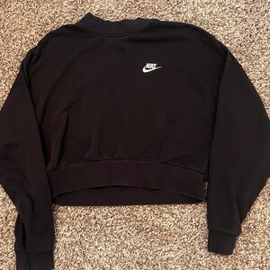Nike Cropped Crew Sweater